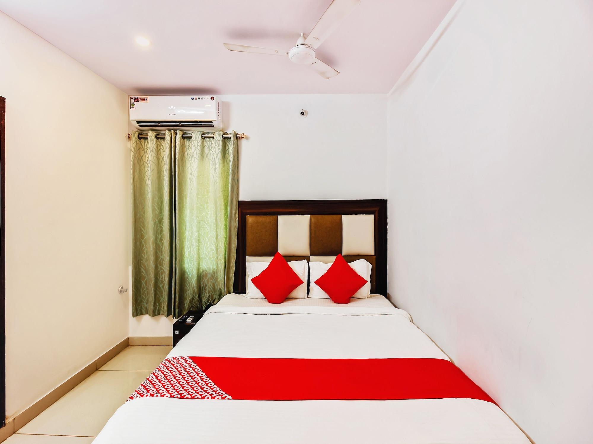 Oyo 29131 Hotel Mn Grand Shamshabad Exterior photo